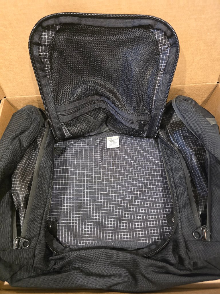 Tom Bihn Aeronaut 45 - Rare - 2004 "President Is An Idiot" Label — image 2 of 3